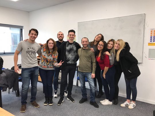 dublin-de-dil-egitimine-devam-eden-ogrencimiz-gurhan-gursoy-dan-mesaj-var